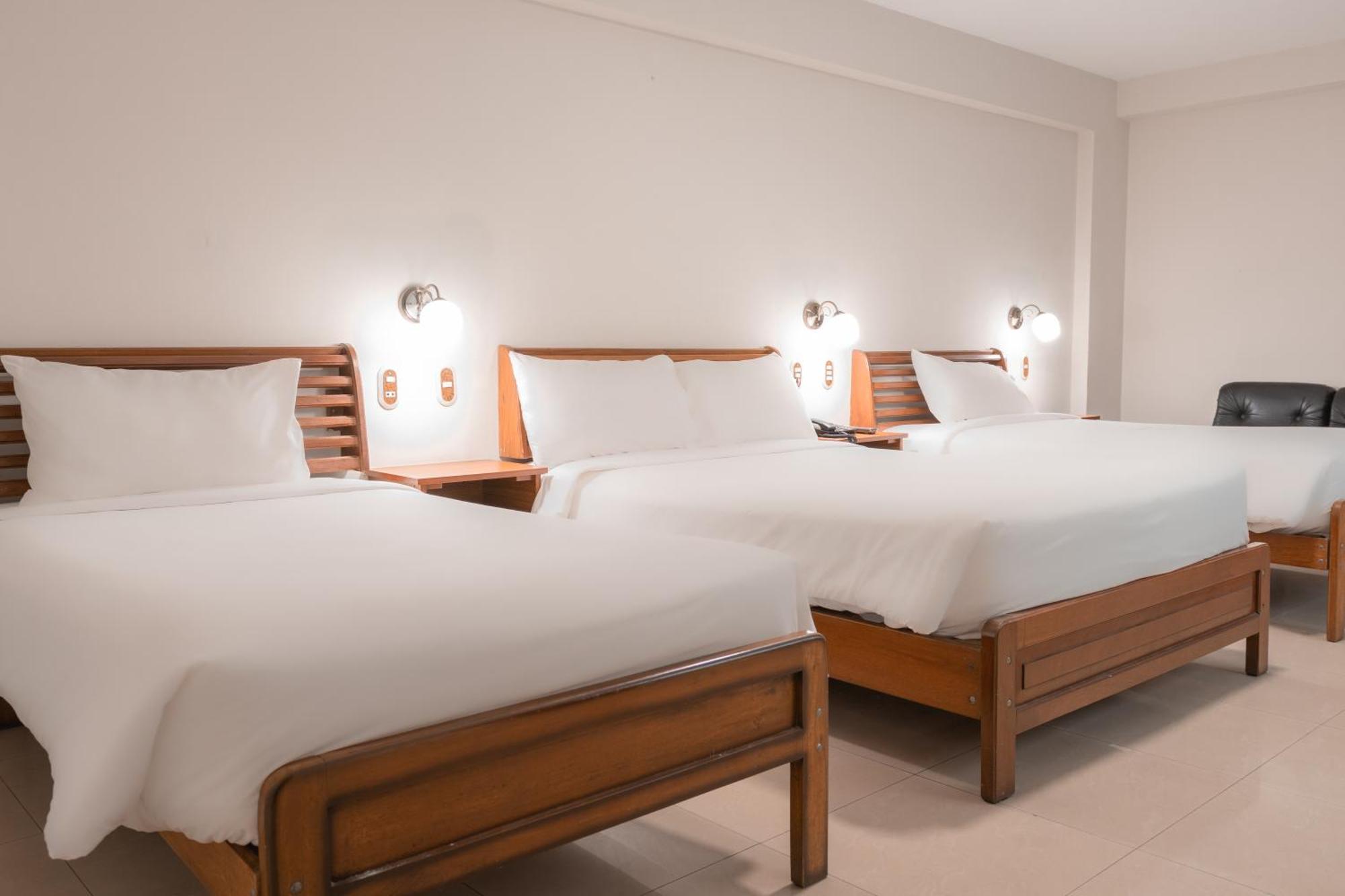 Hotel Alexander Trujillo Cameră foto