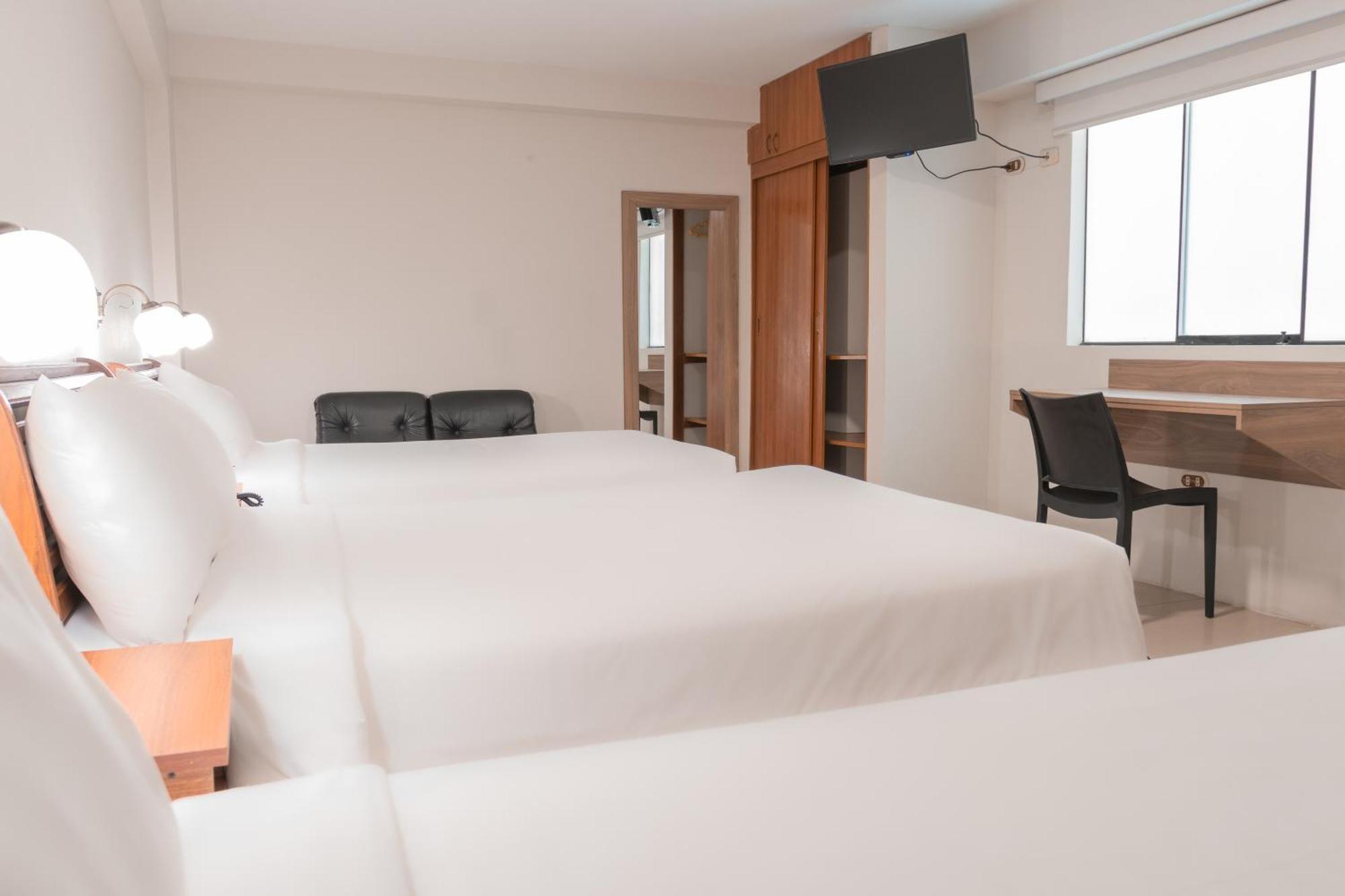 Hotel Alexander Trujillo Cameră foto