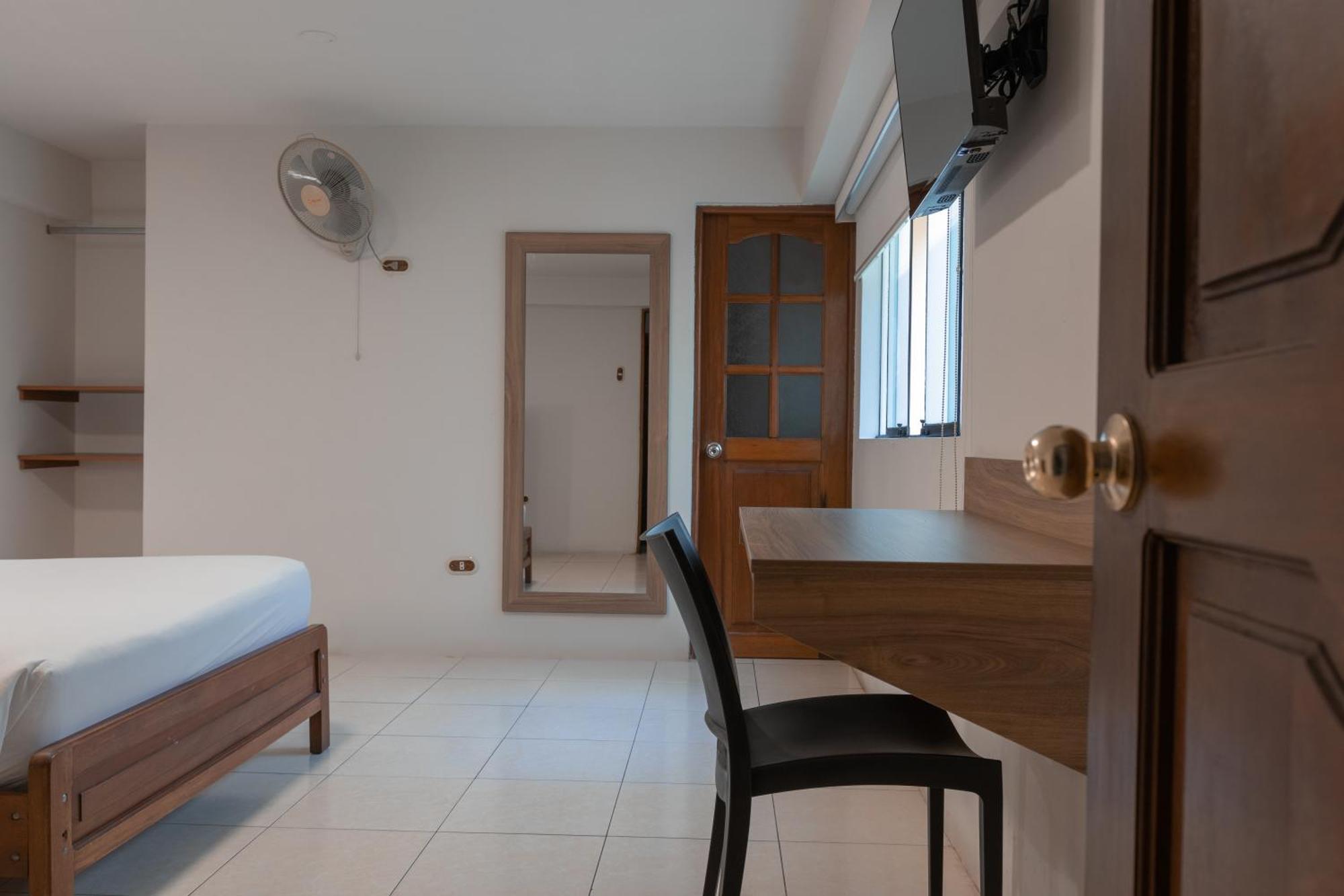 Hotel Alexander Trujillo Cameră foto
